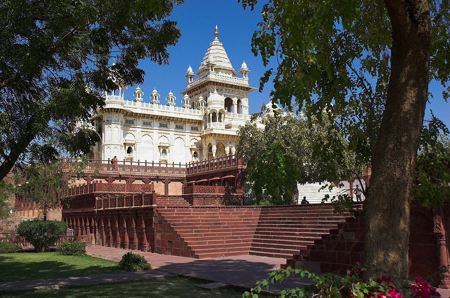 Jodhpur, świątynia Jaswant Thada (Indie, Pakistan 2007, część druga)